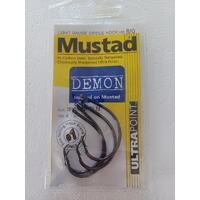 Mustad UltraPoint Demon Circle Hook 8/0 4 pack