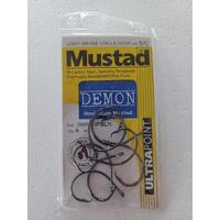 Mustad UltraPoint Demon Circle Hook 5/0 8 pack